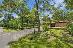 1305 Houston St, Conroe, TX 77301 - Photo 5