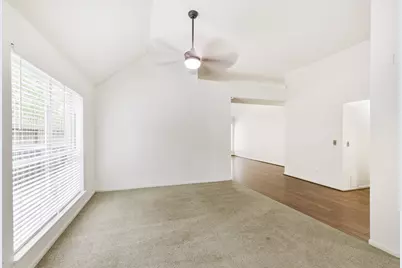 43 E Trillium Circle, The Woodlands, TX 77381 - Photo 15