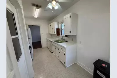 565 24th Street, Beaumont, TX 77707 - Photo 21