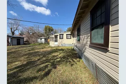 565 24th Street, Beaumont, TX 77707 - Photo 9