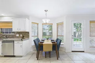 2815 Village Dale Ave, Houston, TX 77059 - Photo 13