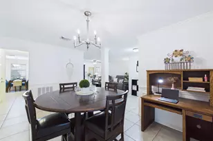 2815 Village Dale Ave, Houston, TX 77059 - Photo 7
