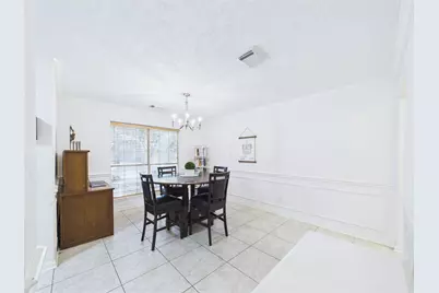 2815 Village Dale Avenue, Houston, TX 77059 - Photo 5