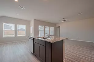 5827 Capri Frst Dr, Katy, TX 77493 - Photo 11