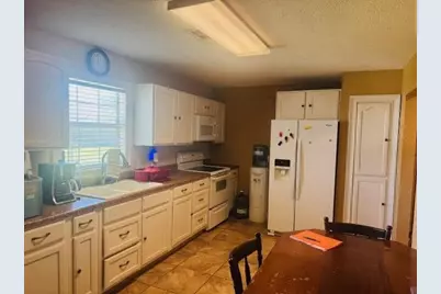 5487 Fairview Dr, Orange, TX 77630 - Photo 7
