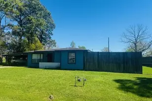 5487 Fairview Dr, Orange, TX 77630 - Photo 1