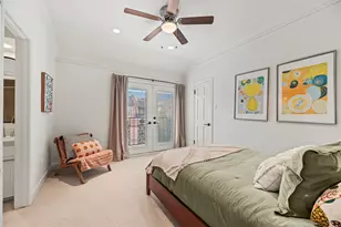 987 S Post Oak Ln, Houston, TX 77056 - Photo 33