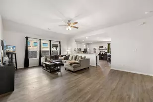 20126 Wade Hampton Dr, Cleveland, TX 77327 - Photo 3