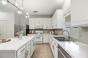 13007 Urbanna Ct, Cypress, TX 77429 - Photo 9