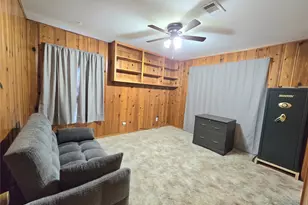 607 S Main St, Dayton, TX 77535 - Photo 23