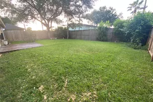 3003 Briar Dr, Pasadena, TX 77503 - Photo 23