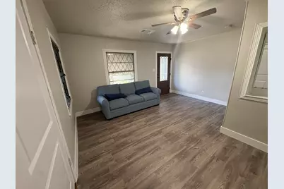 6716 Saint Augustine, Houston, TX 77021 - Photo 5