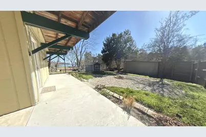 190 White Oak Circle, Point Blank, TX 77364 - Photo 19