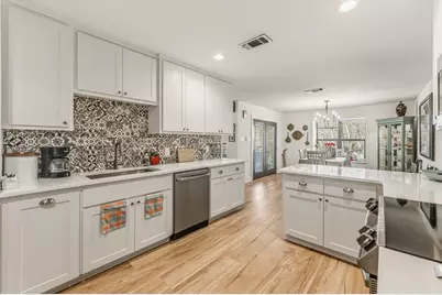 1905 Rollingwood Drive, Huntsville, TX 77340 - Photo 11