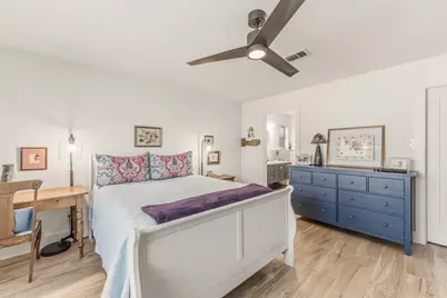 1905 Rollingwood Drive, Huntsville, TX 77340 - Photo 13