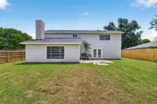 10102 Old Towne Ln, Sugar Land, TX 77498 - Photo 41