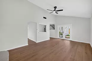 10102 Old Towne Ln, Sugar Land, TX 77498 - Photo 23