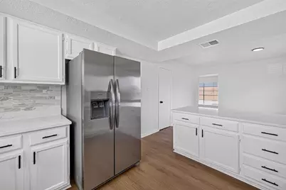 10102 Old Towne Lane, Sugar Land, TX 77498 - Photo 19