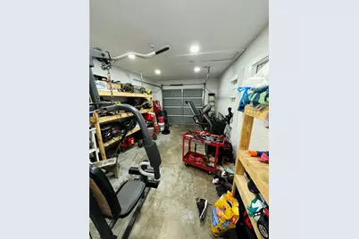 10442 Southport Drive, Houston, TX 77089 - Photo 17