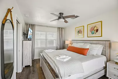 4230 Pirates Drive, Galveston, TX 77554 - Photo 17
