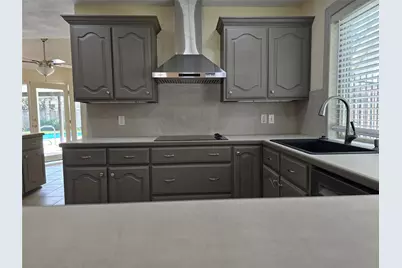 10631 Del Monte Drive, Houston, TX 77042 - Photo 3