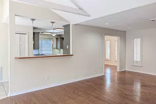 10631 Del Monte Dr, Houston, TX 77042 - Photo 13