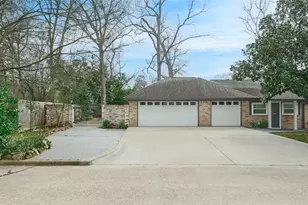 102 Springs Edge Dr, Montgomery, TX 77356 - Photo 3