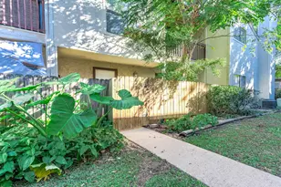 3921 Tanglewilde St, Houston, TX 77063 - Photo 3