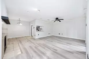 3921 Tanglewilde St, Houston, TX 77063 - Photo 9