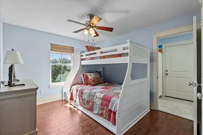 2564 E Bayshore Drive, Dickinson, TX 77539 - Photo 19