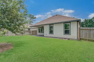 10026 Angelina Woods Ln, Conroe, TX 77384 - Photo 29