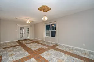 10131 Tangiers Rd, Houston, TX 77041 - Photo 11