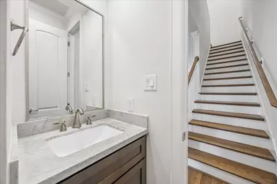 1033 Ashland Street #A, Houston, TX 77008 - Photo 15