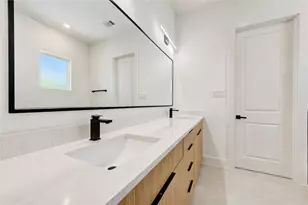 511 Altic St, Houston, TX 77011 - Photo 45
