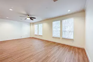 3001 Murworth Dr, Houston, TX 77025 - Photo 9