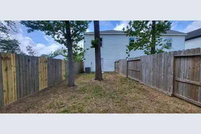 8308 Prairie View Drive, Houston, TX 77088 - Photo 25