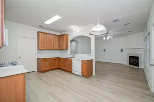 4539 Prince St, Baytown, TX 77521 - Photo 19