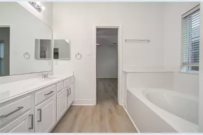4539 Prince Street, Baytown, TX 77521 - Photo 11