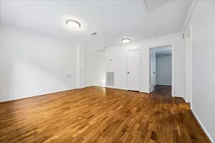 2511 Commonwealth St, Houston, TX 77006 - Photo 21