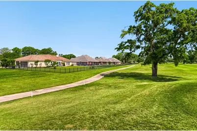 230 Lawrence Marshall Drive, Hempstead, TX 77445 - Photo 31