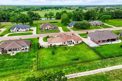 230 Lawrence Marshall Drive, Hempstead, TX 77445 - Photo 35