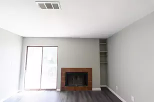 2501 Gulf Freeway, Dickinson, TX 77539 - Photo 3
