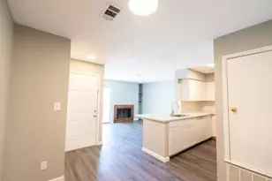 2501 Gulf Freeway, Dickinson, TX 77539 - Photo 13