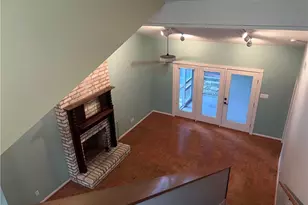 321 E Main Street E, Brenham, TX 77833 - Photo 17