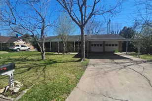 1621 Crestmont Dr, Stafford, TX 77477 - Photo 19