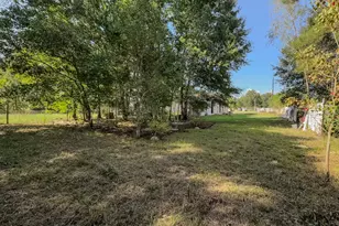 508 County Rd 3404, Cleveland, TX 77327 - Photo 11