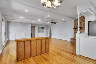 10042 Meadow Lake Ln, Houston, TX 77042 - Photo 21