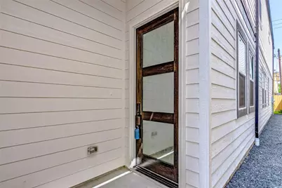605 E 26th A Street, Houston, TX 77008 - Photo 3