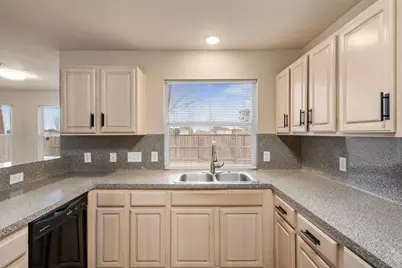 13615 Ambrose Street, Houston, TX 77045 - Photo 13