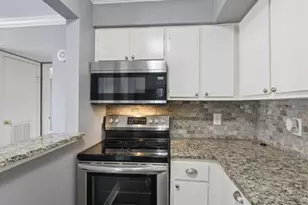 18515 Egret Bay Blvd, Webster, TX 77058 - Photo 13